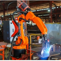 Cobots vs Robots: Aký je rozdiel a čo je lepšie?